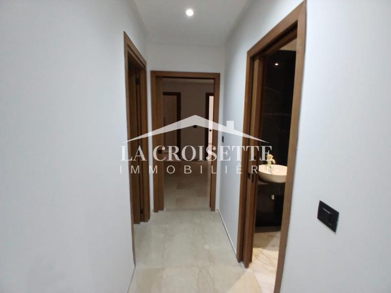 Appartement S+3 avec chambre de service aux Jardins de Carthage